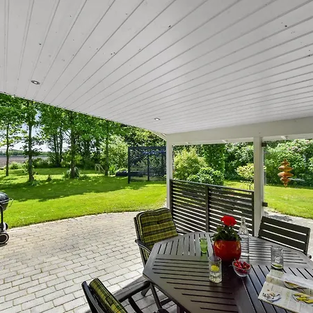 Three-bedroom In Hemmet