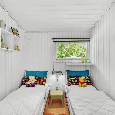 Nyaraló Three-bedroom In Hemmet